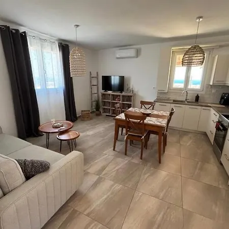 Casa vacanze Sarris Village Hill House 3 *